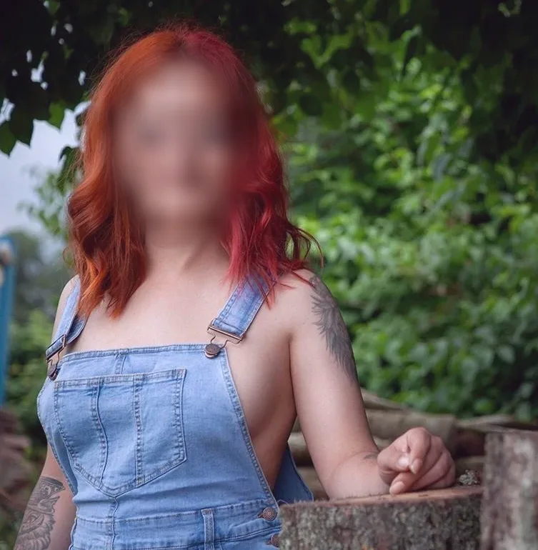 Bianca, 33