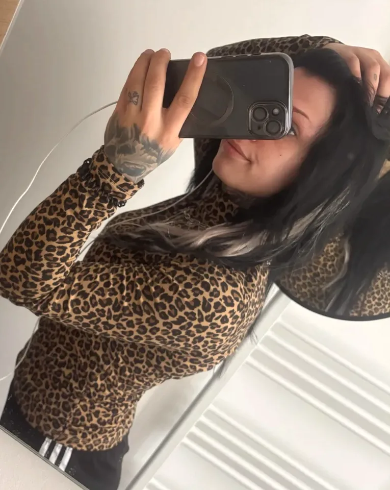 Jana, 20